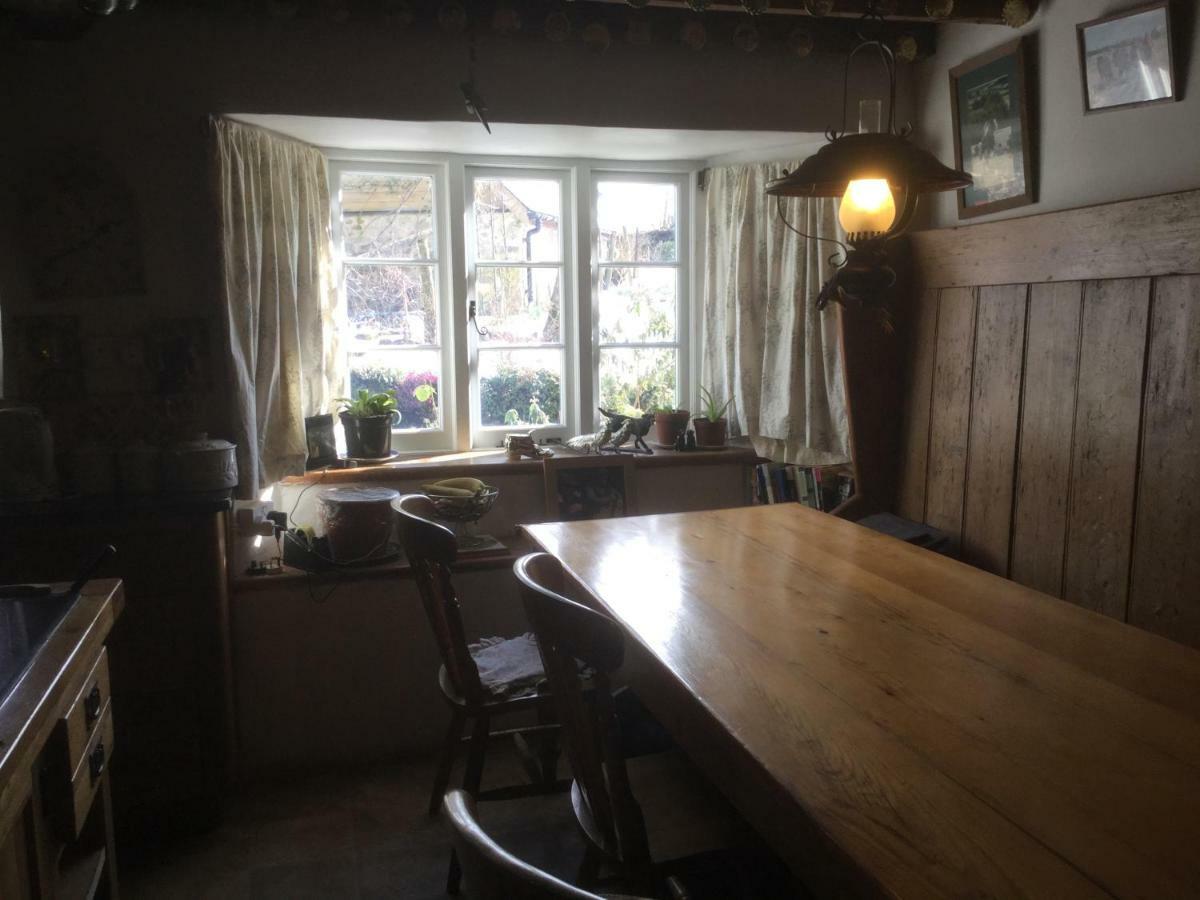 Corndonford Farm Bed & Breakfast นิวตันแอบบ็อต ภายนอก รูปภาพ